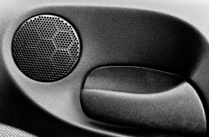 głośniki samochodowe - jak wybrać?
